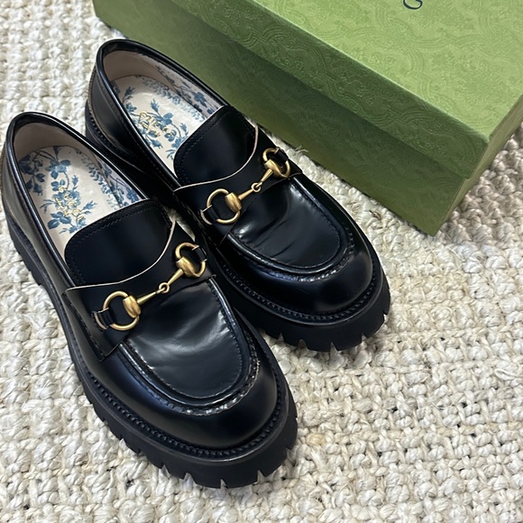 SOLD Like New Gucci Horsebit Lug Loafer 39 ( 8-8.5 US) - Picture 11 of 12